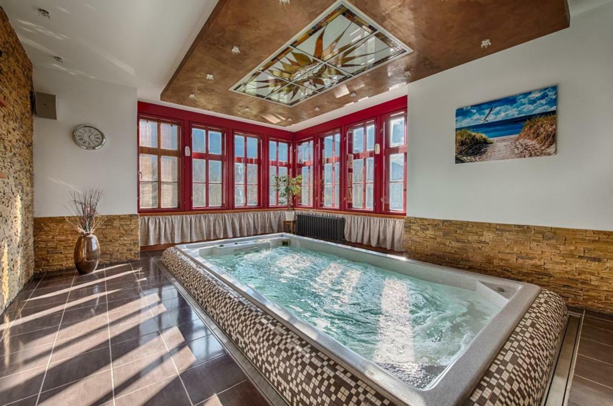 Hotel Zlaty Orel Ostravice Extérieur photo