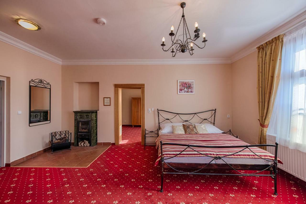Hotel Zlaty Orel Ostravice Extérieur photo