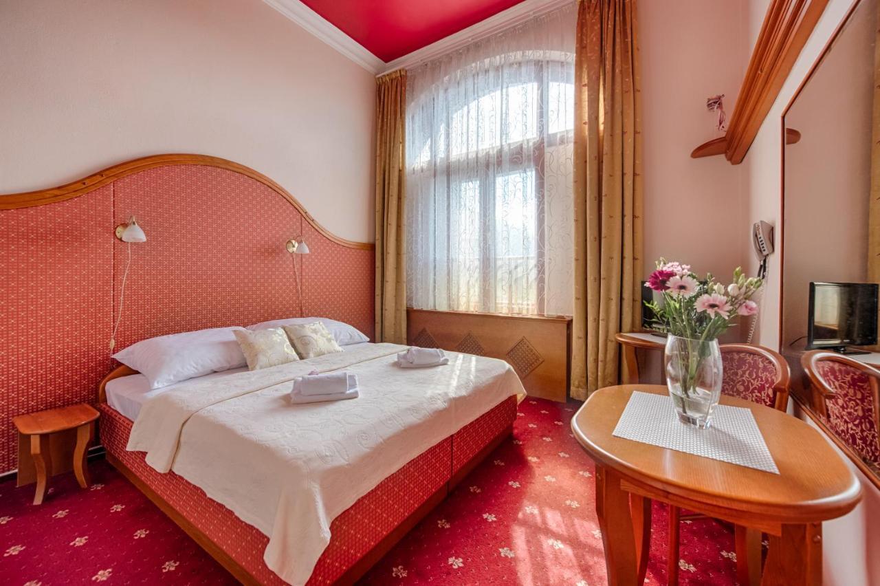Hotel Zlaty Orel Ostravice Extérieur photo