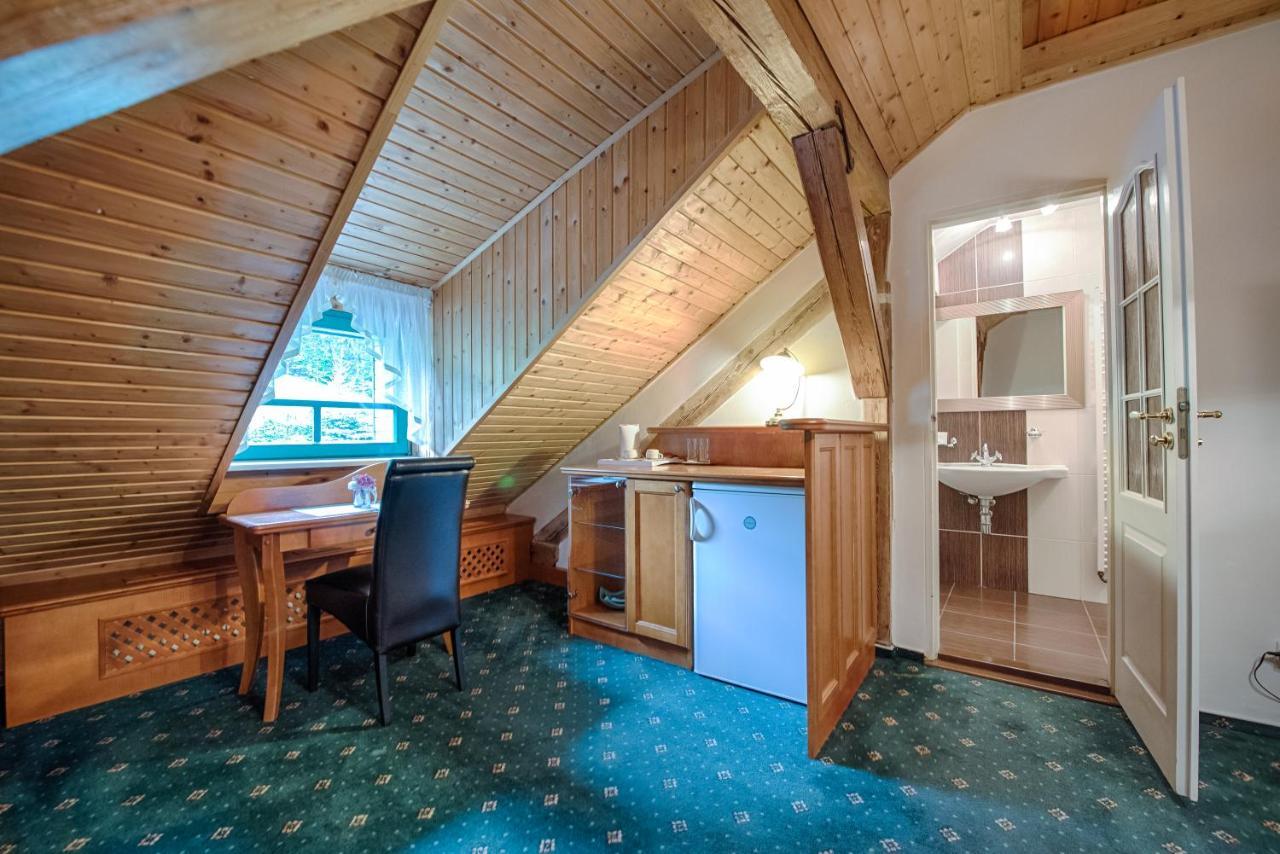 Hotel Zlaty Orel Ostravice Extérieur photo